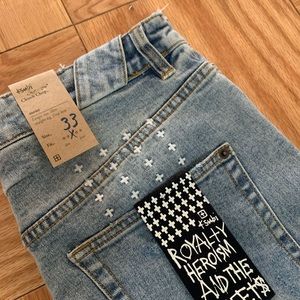 Ksubi Chitch Chop size 33 Light Blue Distressed